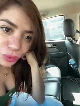 zelyramonvielly online show from April 16, 1:23 pm