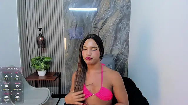 KataleyaVelvet online show from April 16, 7:14 pm