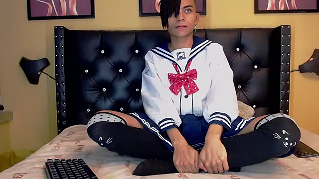 romeo laurient online show from April 7, 5:24 pm