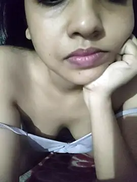 Snapshot of ALIZA_FENDY chatting on July 27, 4:03 pm ALIZA FENDY online show from July 27, 4:03 pm