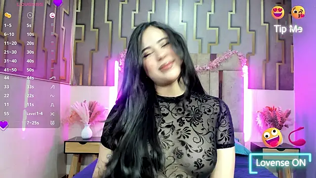 nesli hann online show from April 11, 3:49 pm