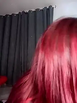 EmiilyFoxx090 online show from April 18, 3:10 am