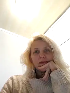 MiaLove183 online show from March 30, 1:56 pm