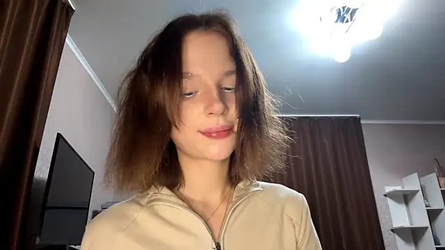 asunanue online show from April 11, 10:14 pm