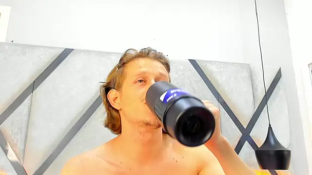 Anthonny Vegas online show from April 5, 3:04 am