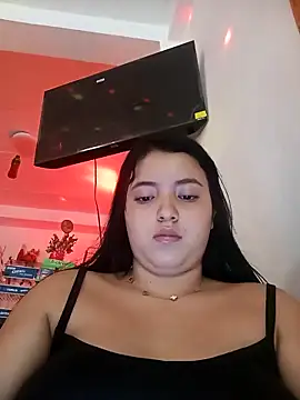 violetascottt online show from April 9, 10:15 pm