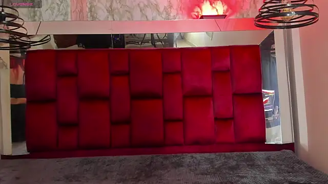 Antonella Santorini online show from April 17, 7:06 pm