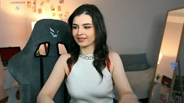 rebbekkakowalski online show from April 13, 3:12 am