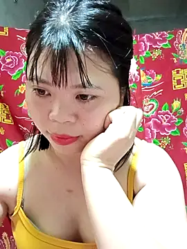 Snapshot of Dumi_009 chatting on April 22, 10:17 am Dumi 009 online show from April 22, 10:17 am