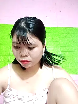 Snapshot of Dumi_009 chatting on April 28, 4:06 am Dumi 009 online show from April 28, 4:06 am