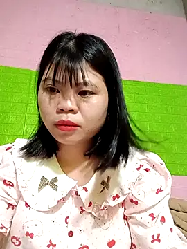 Snapshot of Dumi_009 chatting on April 30, 11:27 am Dumi 009 online show from April 30, 11:27 am