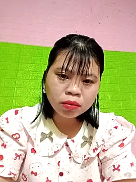Snapshot of Dumi_009 chatting on May 2, 4:28 am Dumi 009 online show from May 2, 4:28 am