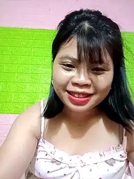 Snapshot of Dumi_009 chatting on May 2, 4:34 pm Dumi 009 online show from May 2, 4:34 pm
