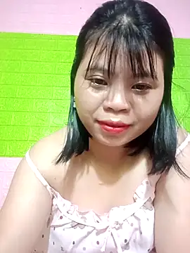 Snapshot of Dumi_009 chatting on May 3, 4:46 pm Dumi 009 online show from May 3, 4:46 pm