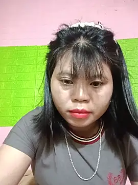 Snapshot of Dumi_009 chatting on May 11, 4:04 pm Dumi 009 online show from May 11, 4:04 pm