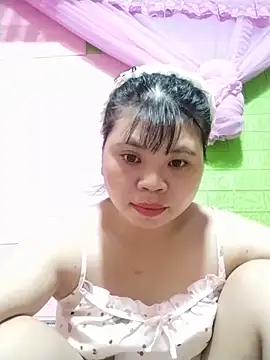 Snapshot of Dumi_009 chatting on May 25, 9:43 pm Dumi 009 online show from May 25, 9:43 pm