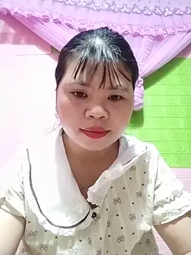 Snapshot of Dumi_009 chatting on May 28, 4:15 pm Dumi 009 online show from May 28, 4:15 pm