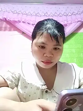 Snapshot of Dumi_009 chatting on May 29, 7:28 am Dumi 009 online show from May 29, 7:28 am