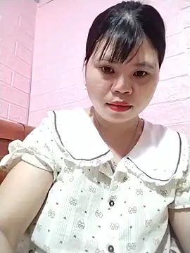 Snapshot of Dumi_009 chatting on May 31, 6:09 pm Dumi 009 online show from May 31, 6:09 pm