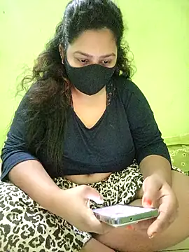 Snapshot of Papte- chatting on April 19, 8:57 am Papte- online show from April 19, 8:57 am
