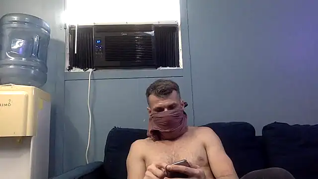 BWCloverboyy online show from April 11, 10:47 pm