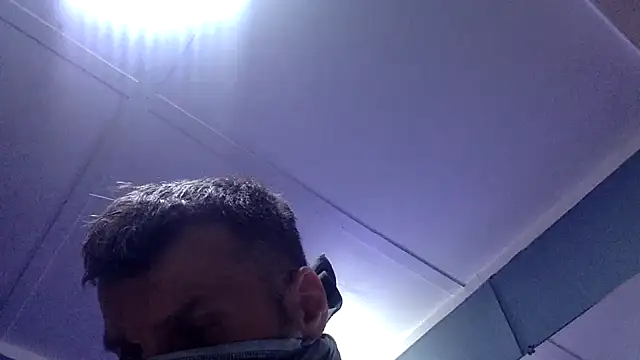 BWCloverboyy online show from April 13, 12:05 am