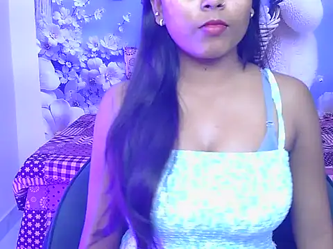 hoty-pinka online show from April 7, 3:12 pm