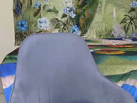 hoty-pinka online show from July 8, 10:36 pm