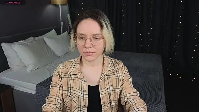 HottoKori online show from April 12, 5:34 am