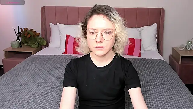 HottoKori online show from April 14, 3:45 am