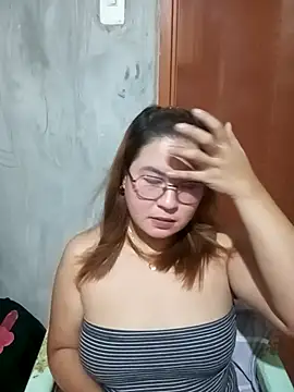 Amazingurlx online show from March 29, 12:05 pm