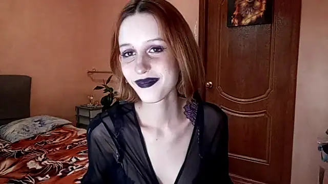 Snapshot of SirenFrost chatting on June 26, 4:11 pm SirenFrost online show from June 26, 4:11 pm