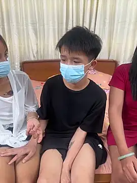 mei-678 online show from March 27, 2:06 pm