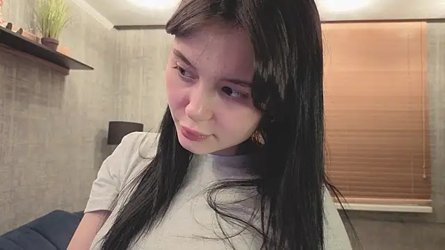 SweetieWink online show from April 2, 11:13 pm