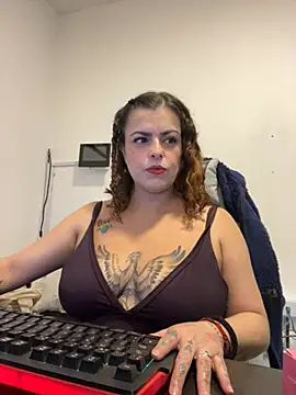 MiaHotboobs online show from March 30, 1:45 pm