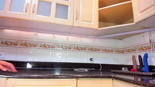 SophiaRivera18 online show from March 28, 7:57 pm