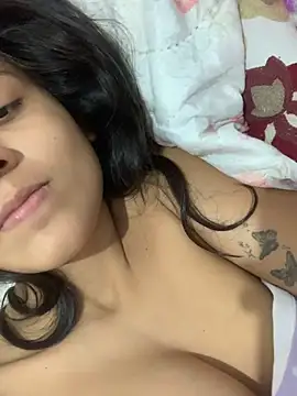 maduu789 online show from May 7, 7:19 pm