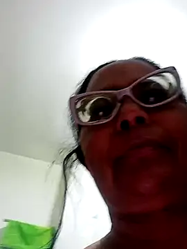 sexymomsn online show from April 5, 12:02 pm