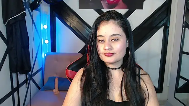 Snapshot of gabriela_tm1 chatting on May 26, 1:07 pm gabriela tm1 online show from May 26, 1:07 pm
