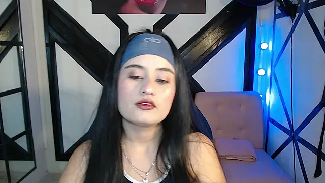 Snapshot of gabriela_tm1 chatting on July 13, 3:04 pm gabriela tm1 online show from July 13, 3:04 pm