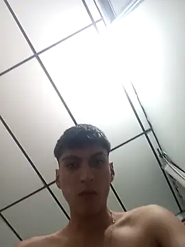 Diablito045 online show from April 6, 10:33 pm