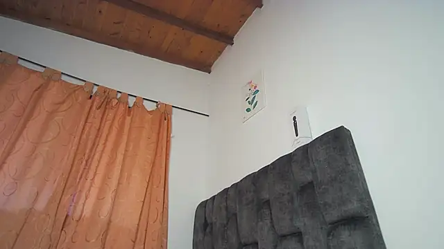 kyany   online show from April 14, 12:44 pm