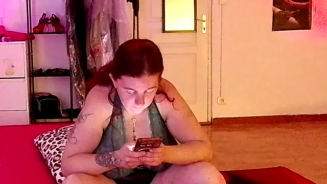 C0chonne59  online show from April 10, 5:50 pm