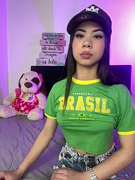 Miia coollins online show from April 17, 4:21 pm