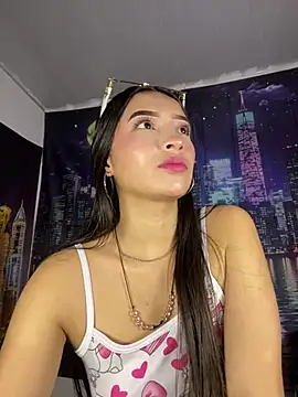 Itze Mua online show from March 26, 3:12 am