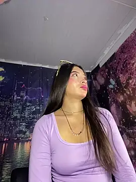 Itze Mua online show from March 27, 10:04 am