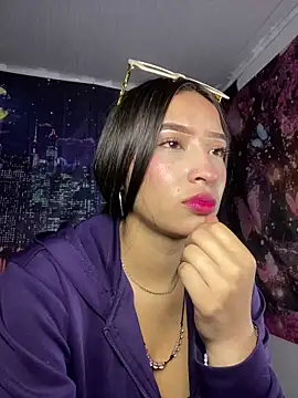 Itze Mua online show from March 30, 10:22 pm