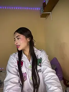 Itze Mua online show from April 14, 12:49 am