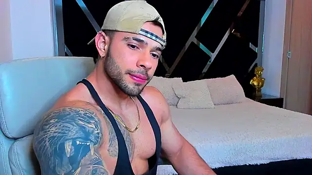 Raytorres online show from April 9, 11:54 pm