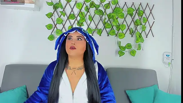 Arialane  online show from March 29, 3:28 am